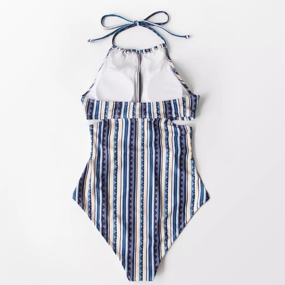 SOLD OUT - Picture 4 of 4